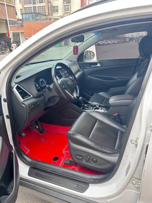 2018 Hyundai Tucson 1.6T 177HP L4 7DCT,autocango,china used car exporter,china ev exporter,chinese used car exporter,chinese used ev exporter