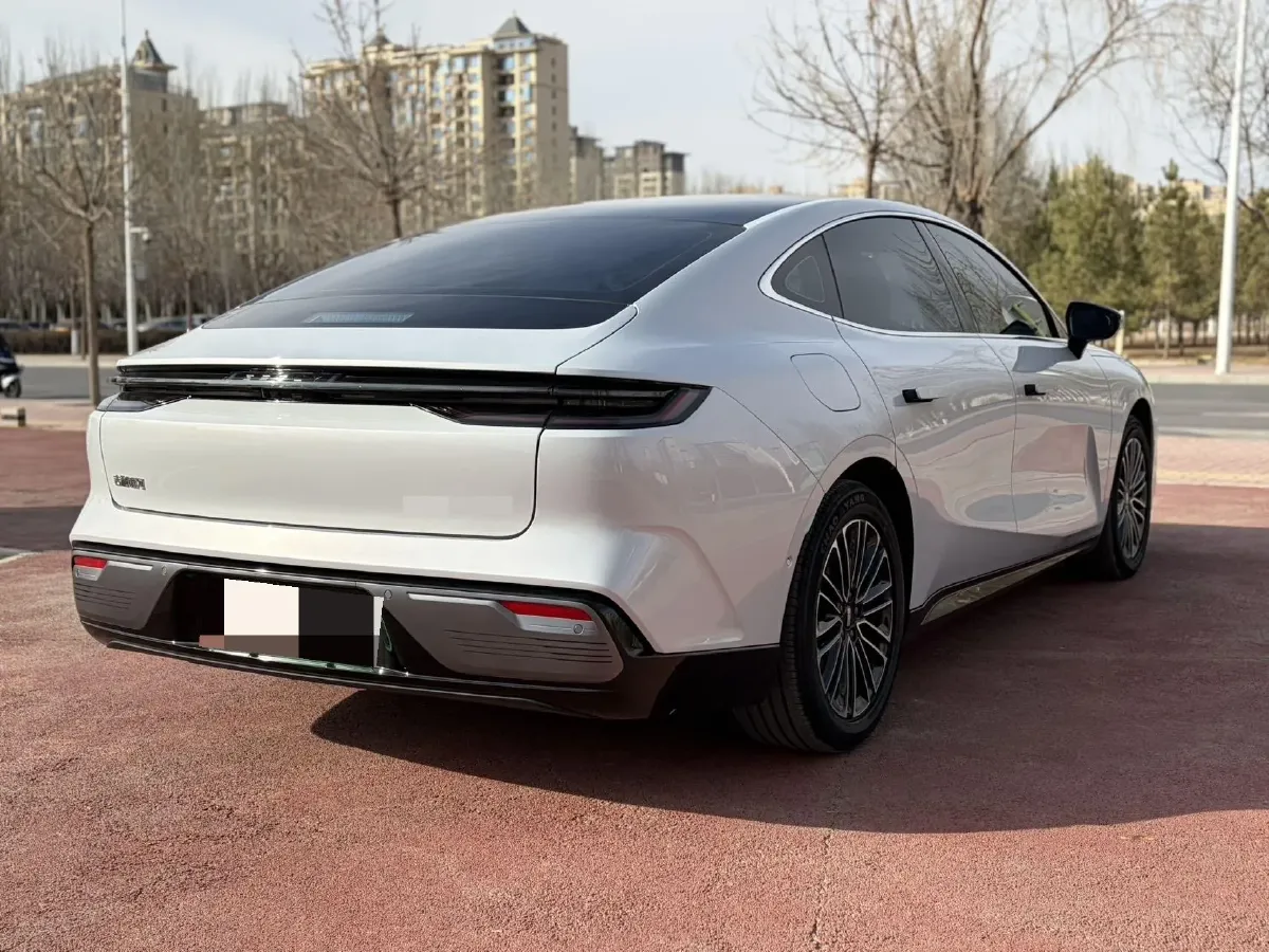 2025 Geely Galaxy Starshine 8 1.5L 112HP L4 1DHT PHEV,autocango,china used car exporter,china ev exporter,chinese used car exporter,chinese used ev exporter