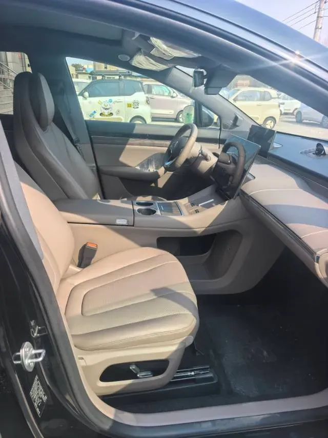 2026 Luxeed R7 REEV 156HP REEV,autocango,china used car exporter,china ev exporter,chinese used car exporter,chinese used ev exporter