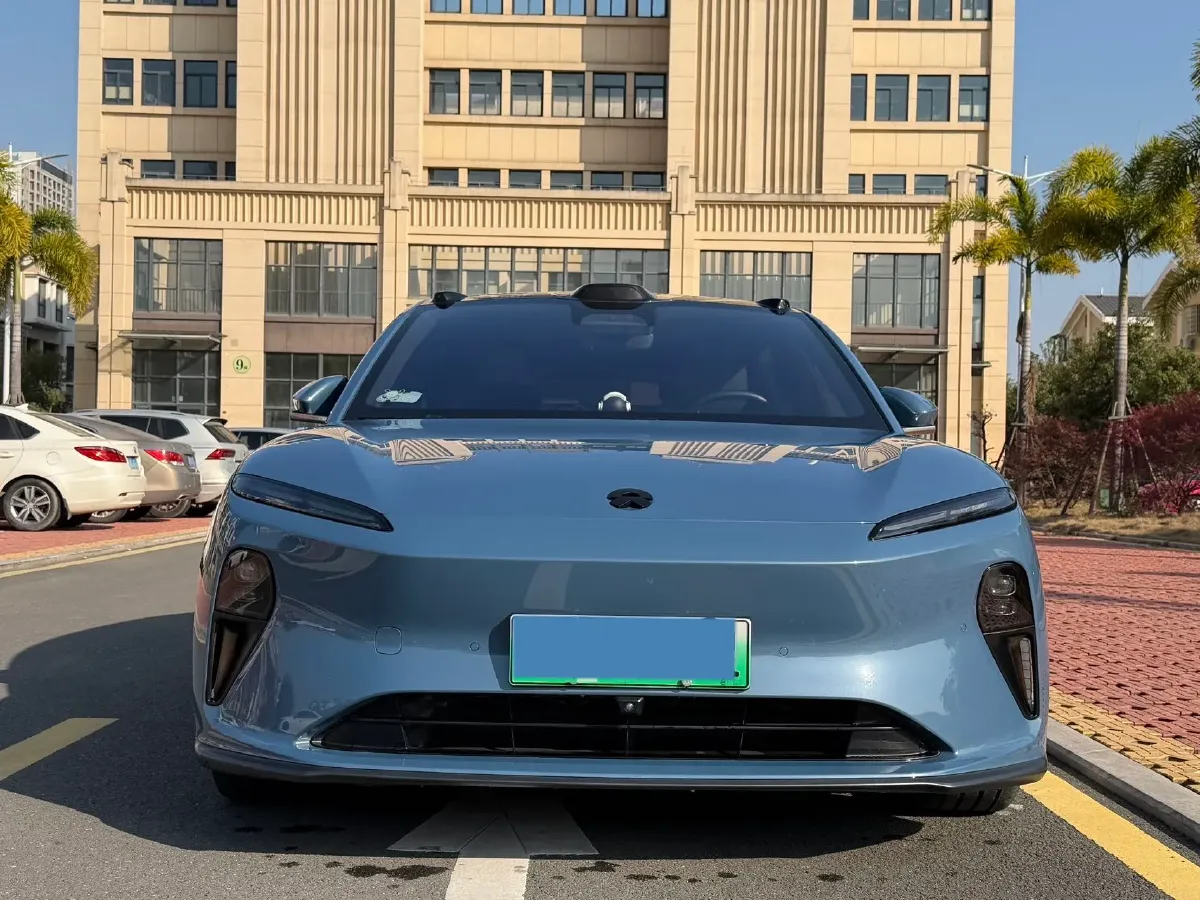 2023 NIO ET5T BEV 75KWH,autocango,china used car exporter,china ev exporter,chinese used car exporter,chinese used ev exporter