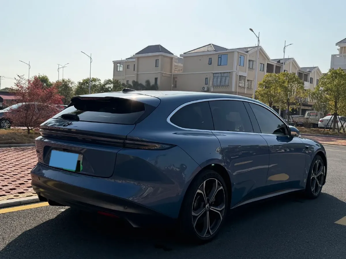 2023 NIO ET5T BEV 75KWH,autocango,china used car exporter,china ev exporter,chinese used car exporter,chinese used ev exporter