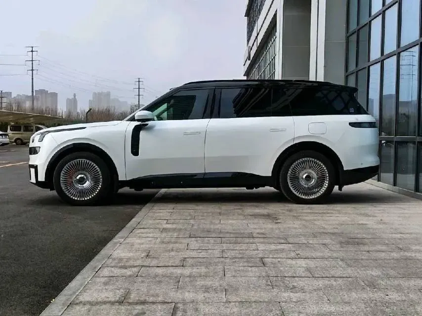 2025 LYNK&CO 900 2.0T 254HP L4 3DHT PHEV,autocango,china used car exporter,china ev exporter,chinese used car exporter,chinese used ev exporter