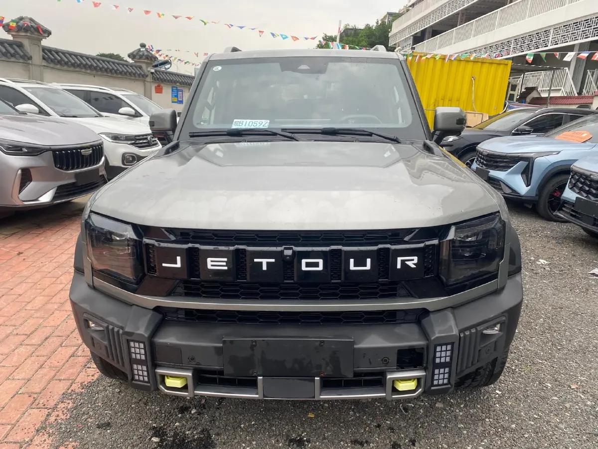 2024 Jetour ShanHai TravellerC-DM 1.5T 156HP L4 3DHT PHEV 43.24KWH,autocango,china used car exporter,china ev exporter,chinese used car exporter,chinese used ev exporter