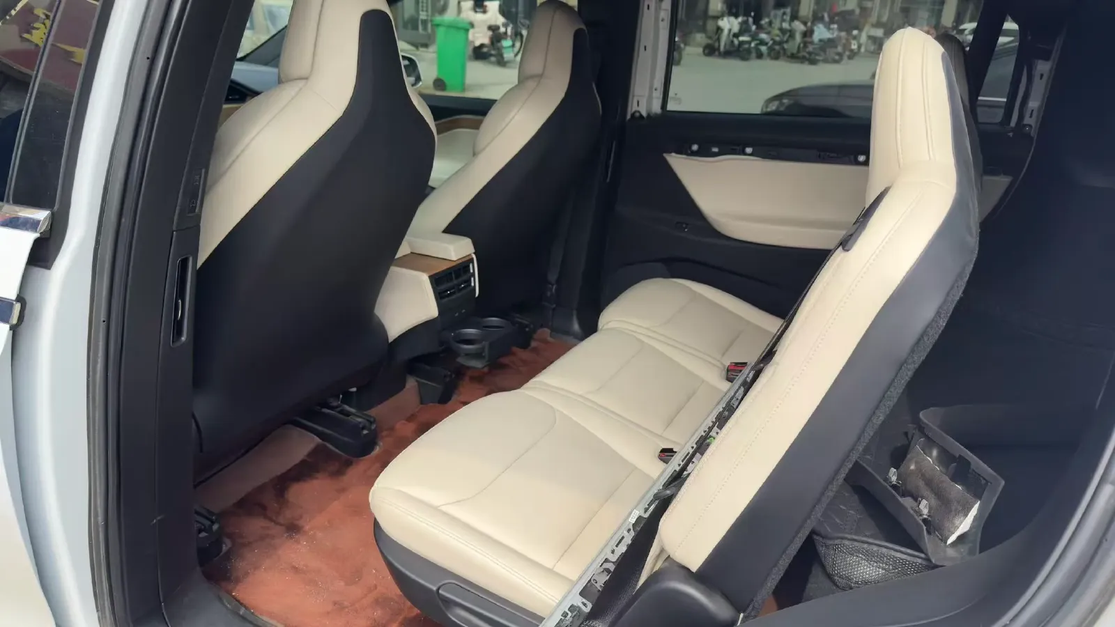 2019 Tesla Model X BEV 100KWH,autocango,china used car exporter,china ev exporter,chinese used car exporter,chinese used ev exporter