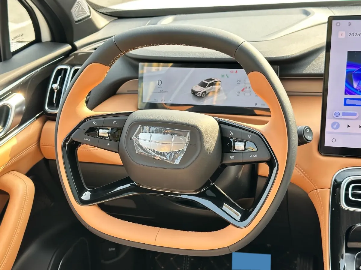 2025 Geely StarRay 1.5T 181HP L4 7DCT,autocango,china used car exporter,china ev exporter,chinese used car exporter,chinese used ev exporter