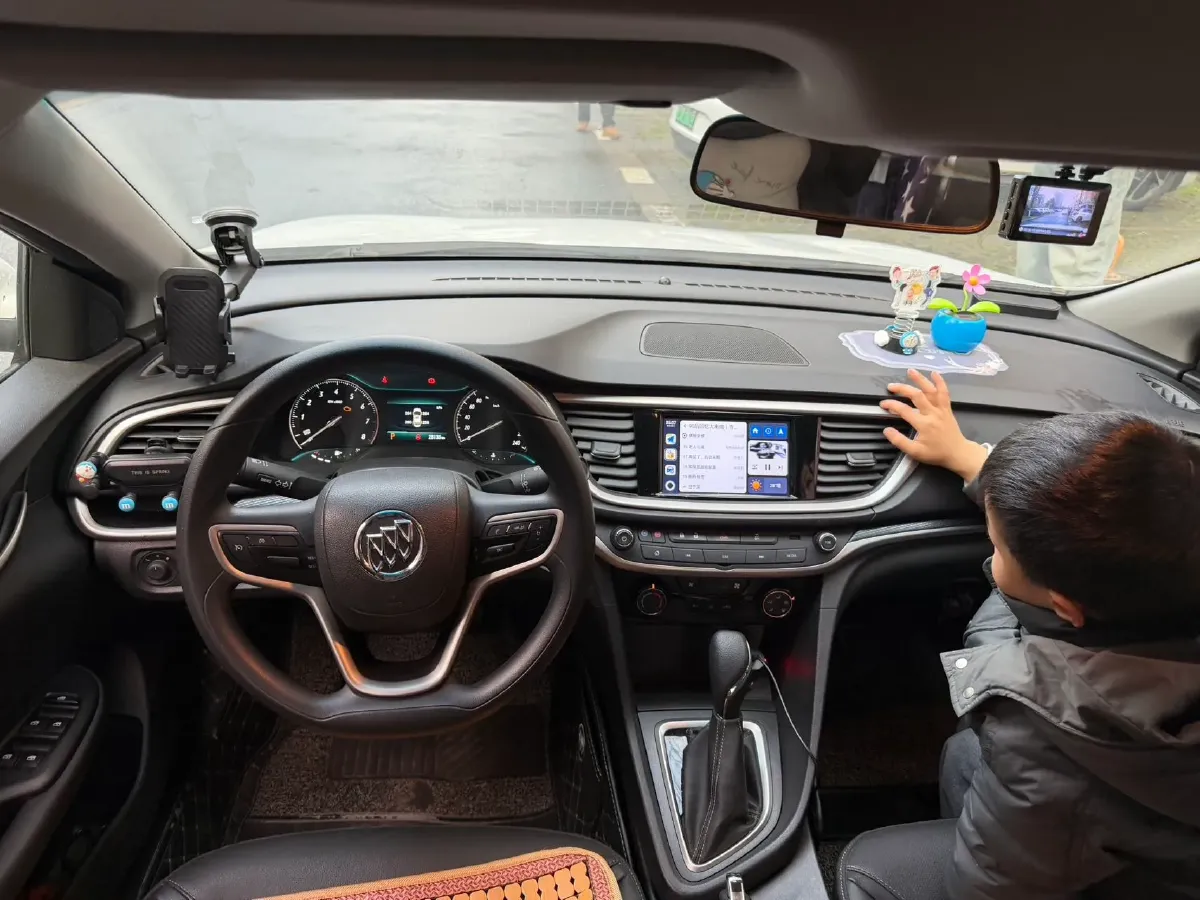 2021 Buick Excelle 1.5L 113HP L4 6AT,autocango,china used car exporter,china ev exporter,chinese used car exporter,chinese used ev exporter