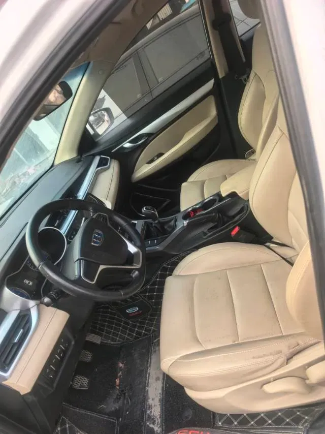2019 Geely Emgrand 1.5L 109HP L4 5MT,autocango,china used car exporter,china ev exporter,chinese used car exporter,chinese used ev exporter
