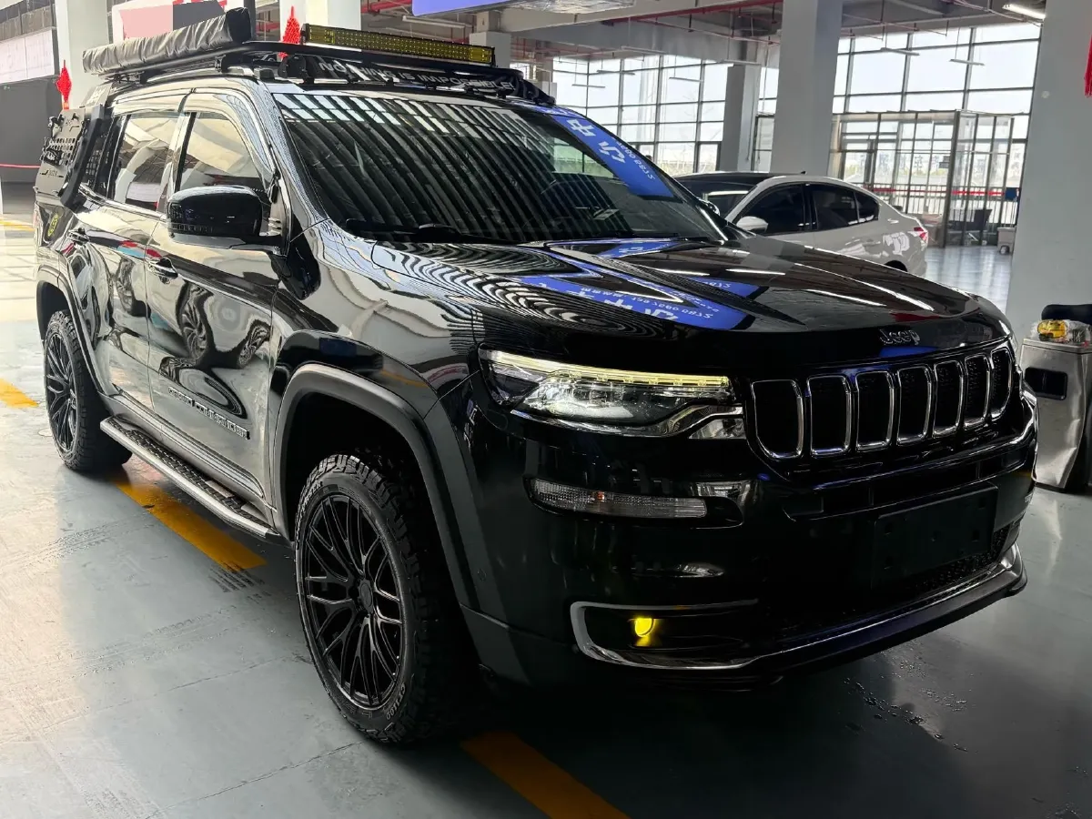 2020 Jeep Grand Commander 2.0T 265HP L4 9AT,autocango,china used car exporter,china ev exporter,chinese used car exporter,chinese used ev exporter