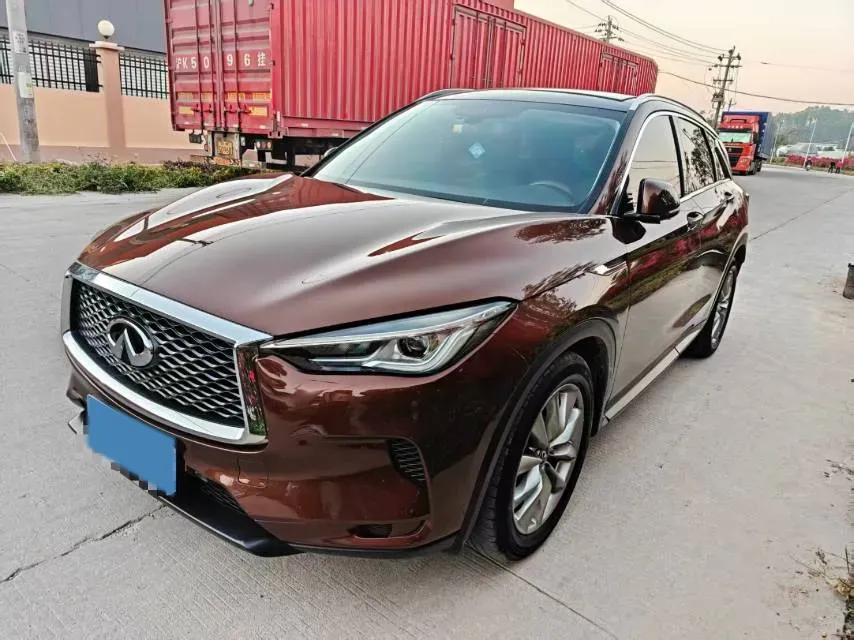 2018 Jeep Grand Commander 2.0T 265HP L4 9AT,autocango,china used car exporter,china ev exporter,chinese used car exporter,chinese used ev exporter