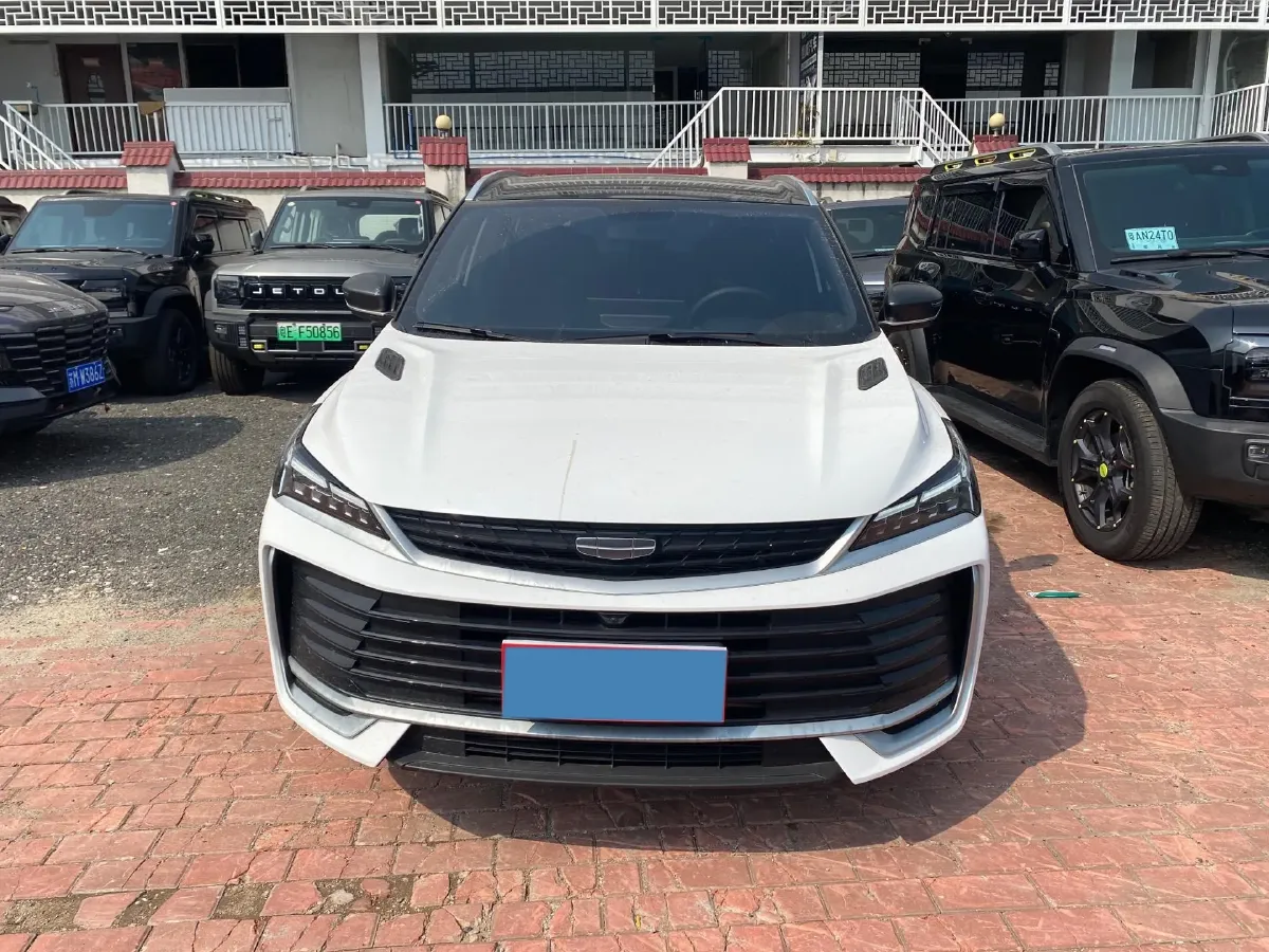 2025 Geely Coolray 1.5T 181HP L4 7DCT,autocango,china used car exporter,china ev exporter,chinese used car exporter,chinese used ev exporter