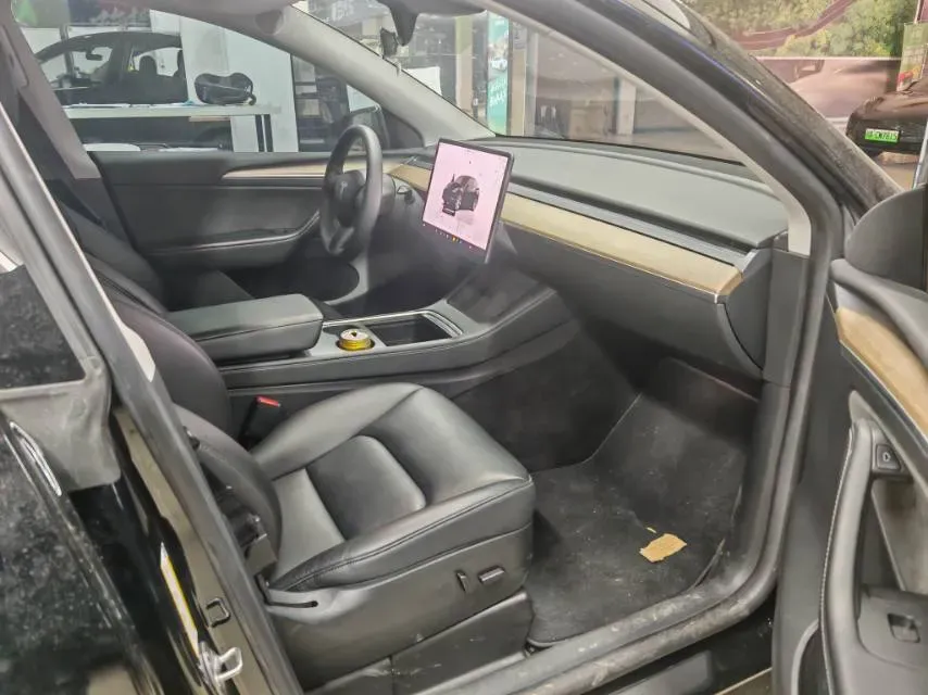 2022 Tesla Model Y BEV 60KWH,autocango,china used car exporter,china ev exporter,chinese used car exporter,chinese used ev exporter