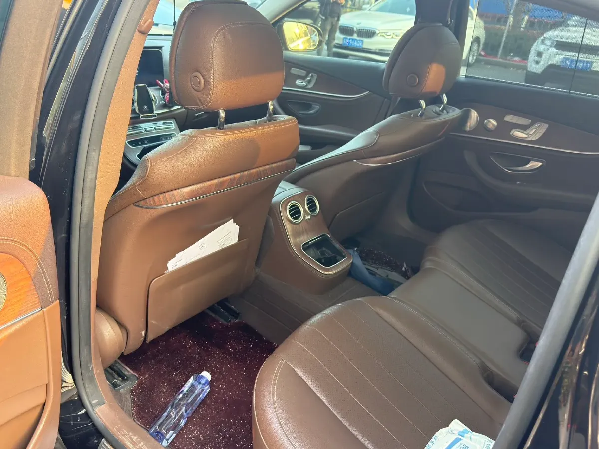 2021 Mercedes-Benz E Class 2.0T 258HP L4 9AT,autocango,china used car exporter,china ev exporter,chinese used car exporter,chinese used ev exporter