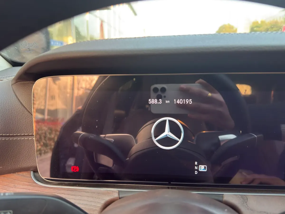 2021 Mercedes-Benz E Class 2.0T 258HP L4 9AT,autocango,china used car exporter,china ev exporter,chinese used car exporter,chinese used ev exporter