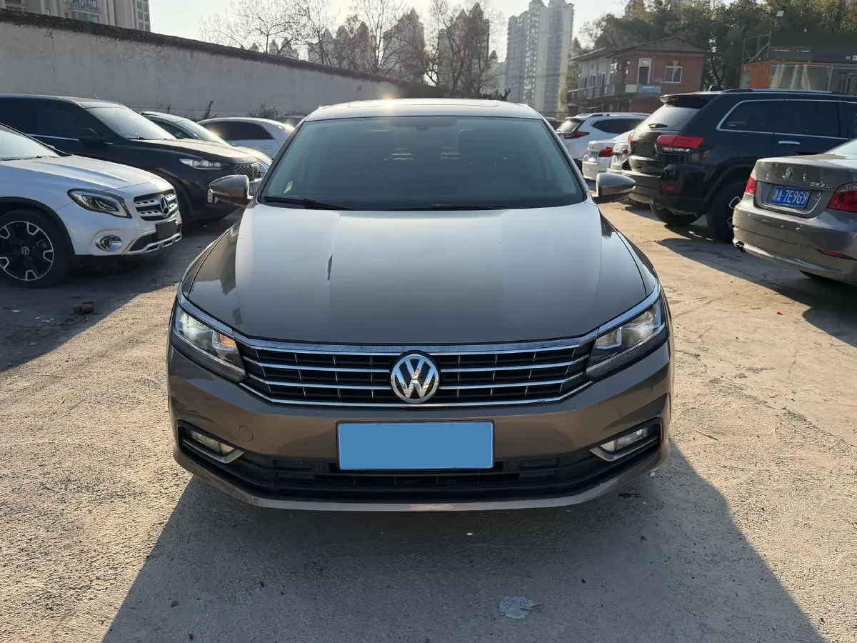 2017 Volkswagen Passat 1.4T 150HP L4 7DCT,autocango,china used car exporter,china ev exporter,chinese used car exporter,chinese used ev exporter