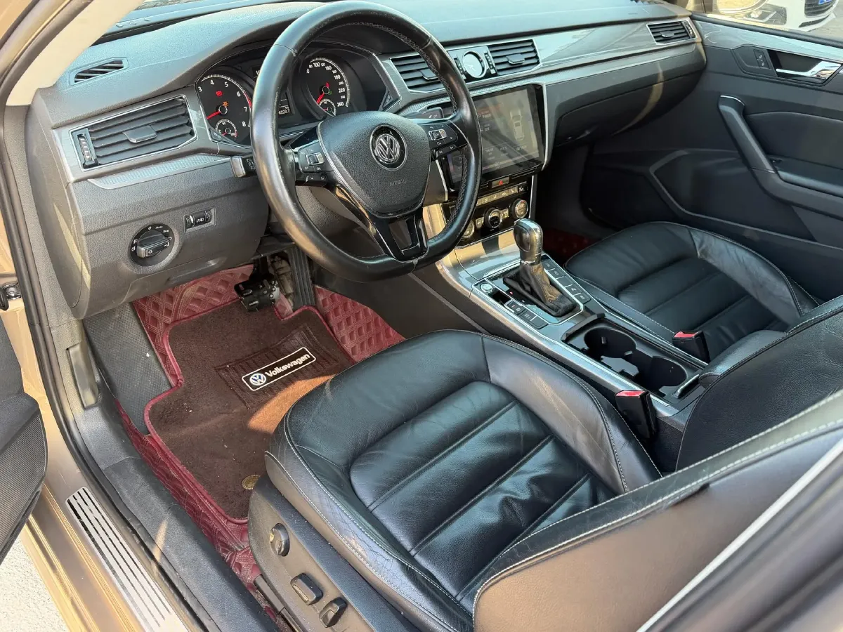 2017 Volkswagen Passat 1.4T 150HP L4 7DCT,autocango,china used car exporter,china ev exporter,chinese used car exporter,chinese used ev exporter