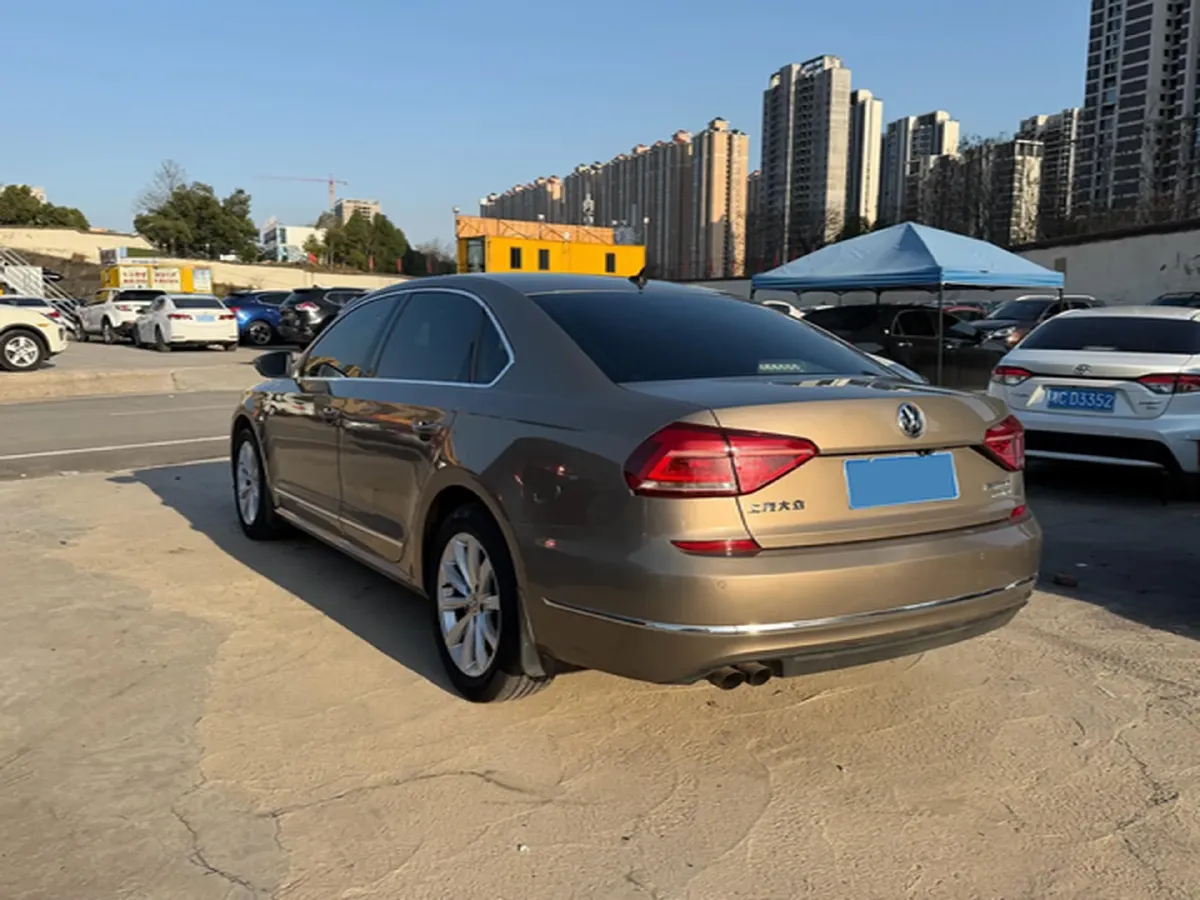 2017 Volkswagen Passat 1.4T 150HP L4 7DCT,autocango,china used car exporter,china ev exporter,chinese used car exporter,chinese used ev exporter