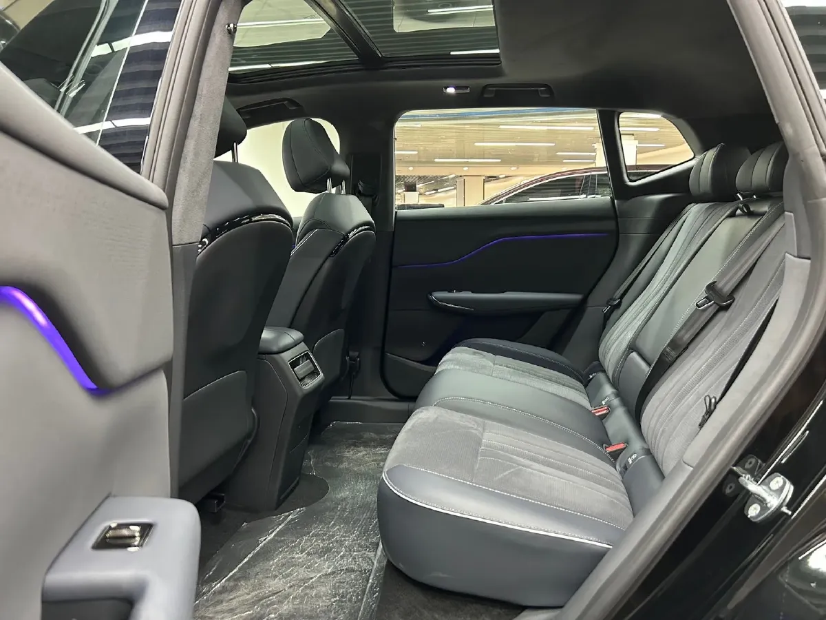 2024 Voyah ZhiYin BEV 77KWH,autocango,china used car exporter,china ev exporter,chinese used car exporter,chinese used ev exporter