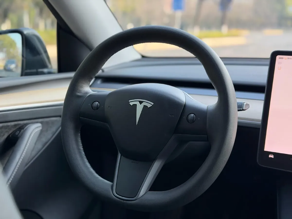 2022 Tesla Model Y BEV 60KWH,autocango,china used car exporter,china ev exporter,chinese used car exporter,chinese used ev exporter