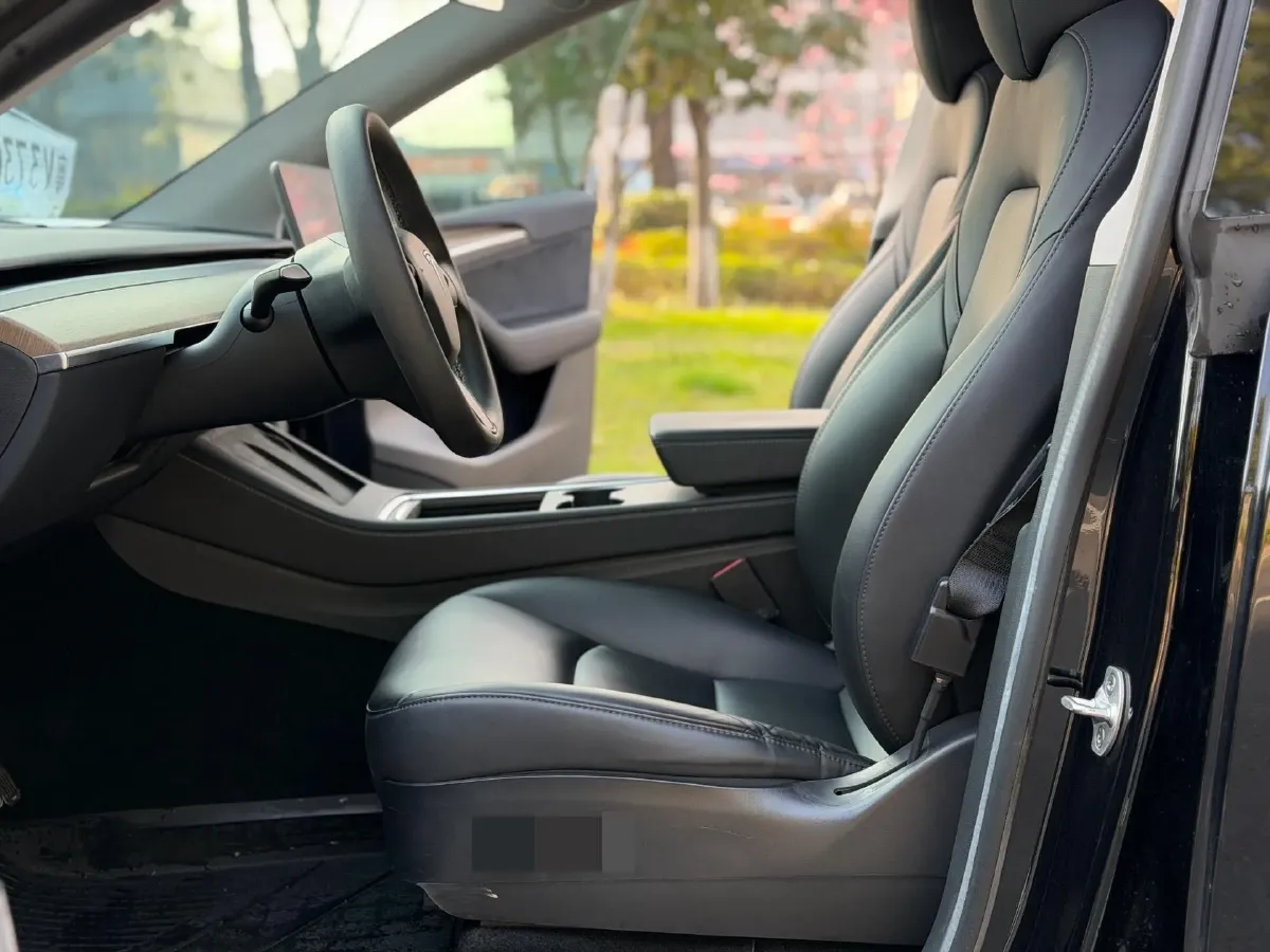 2022 Tesla Model Y BEV 60KWH,autocango,china used car exporter,china ev exporter,chinese used car exporter,chinese used ev exporter