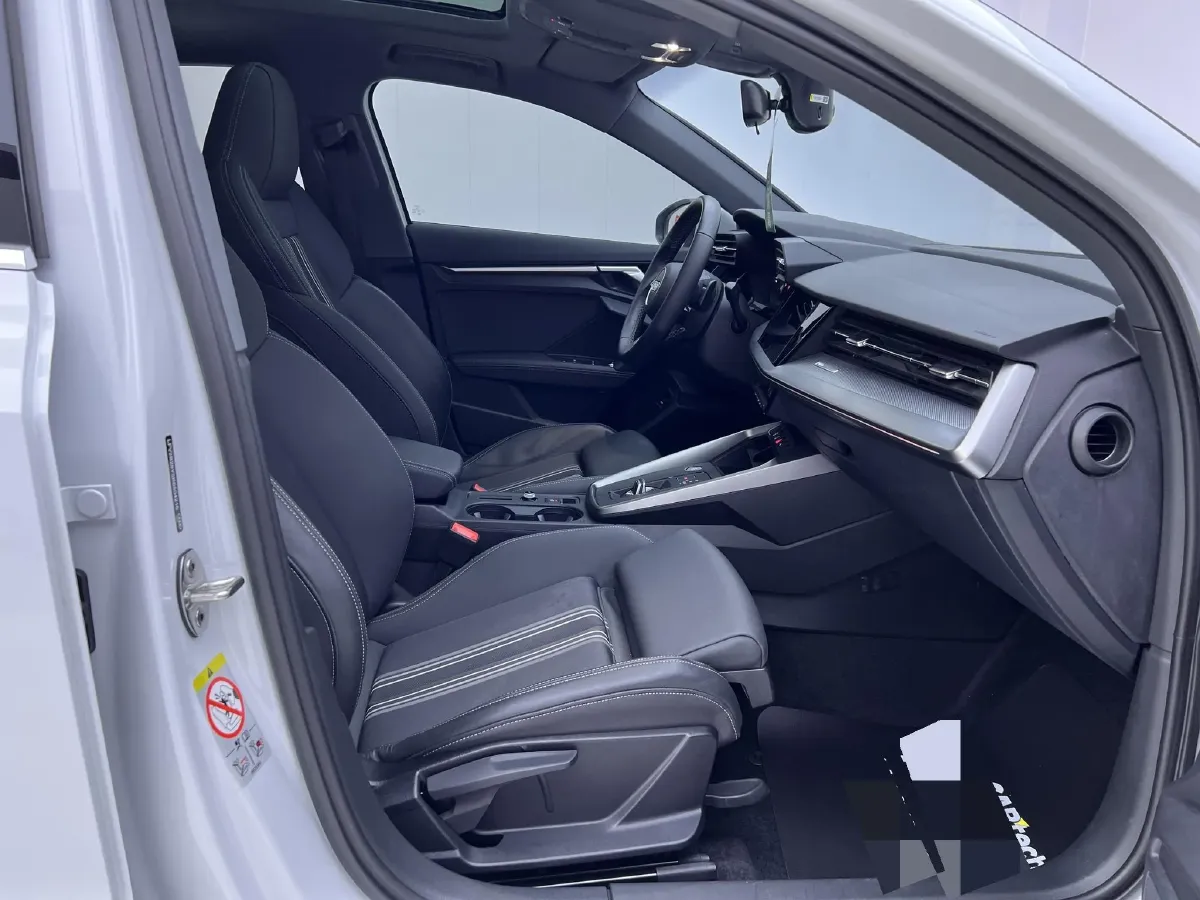 2024 Audi A3 1.4T 150HP L4 7DCT,autocango,china used car exporter,china ev exporter,chinese used car exporter,chinese used ev exporter