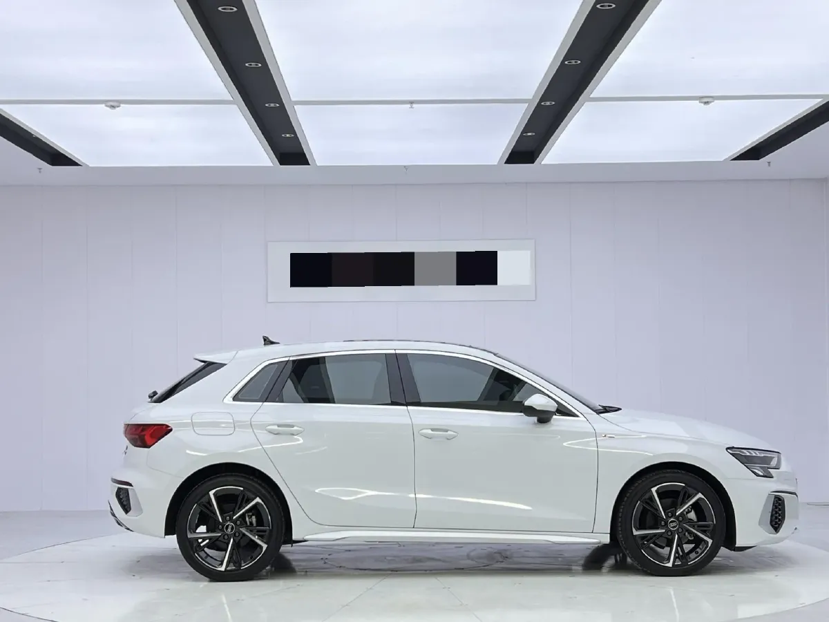 2024 Audi A3 1.4T 150HP L4 7DCT,autocango,china used car exporter,china ev exporter,chinese used car exporter,chinese used ev exporter