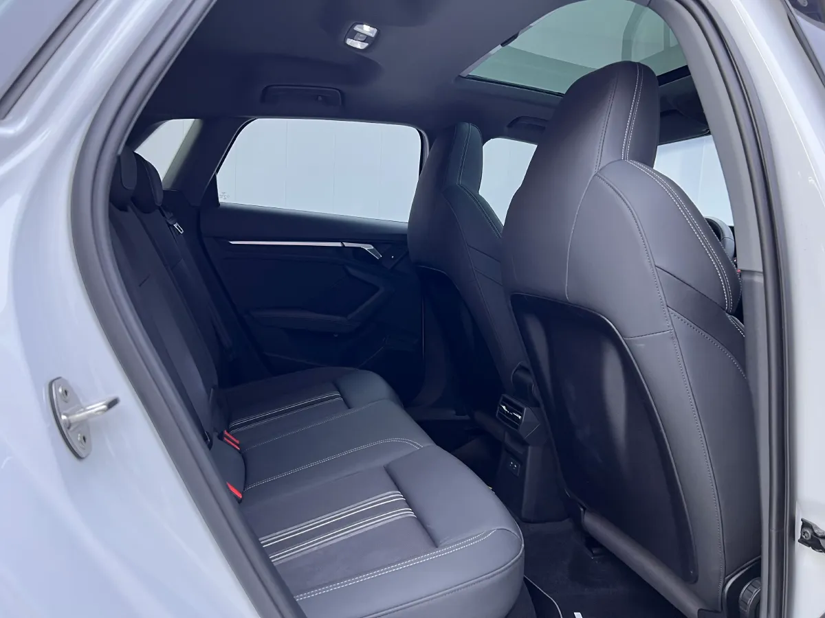 2024 Audi A3 1.4T 150HP L4 7DCT,autocango,china used car exporter,china ev exporter,chinese used car exporter,chinese used ev exporter