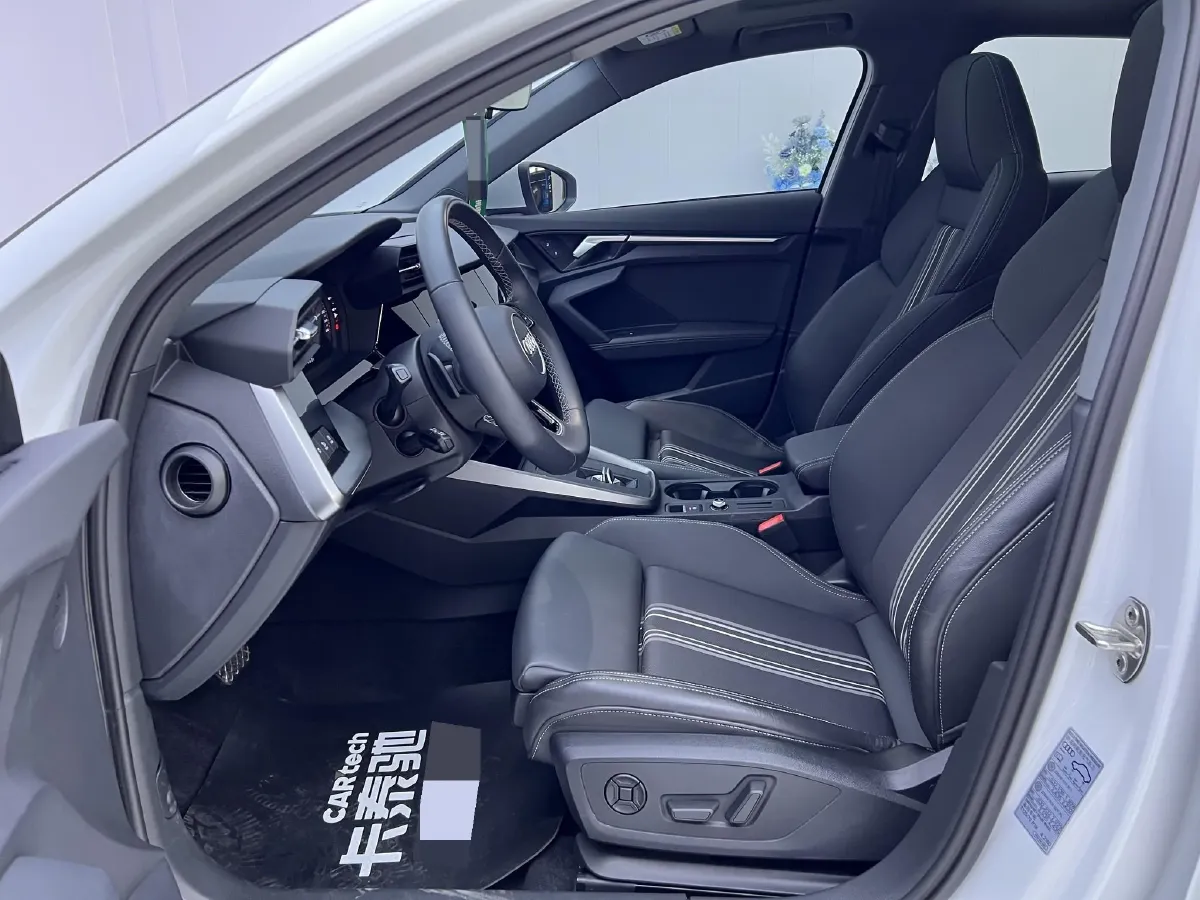 2024 Audi A3 1.4T 150HP L4 7DCT,autocango,china used car exporter,china ev exporter,chinese used car exporter,chinese used ev exporter