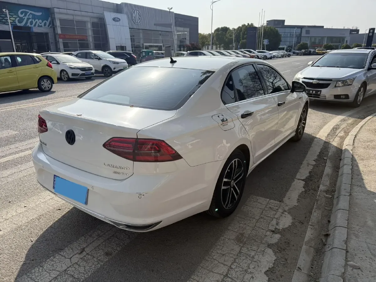 2019 Volkswagen Passat 1.4T 150HP L4 7DCT,autocango,china used car exporter,china ev exporter,chinese used car exporter,chinese used ev exporter