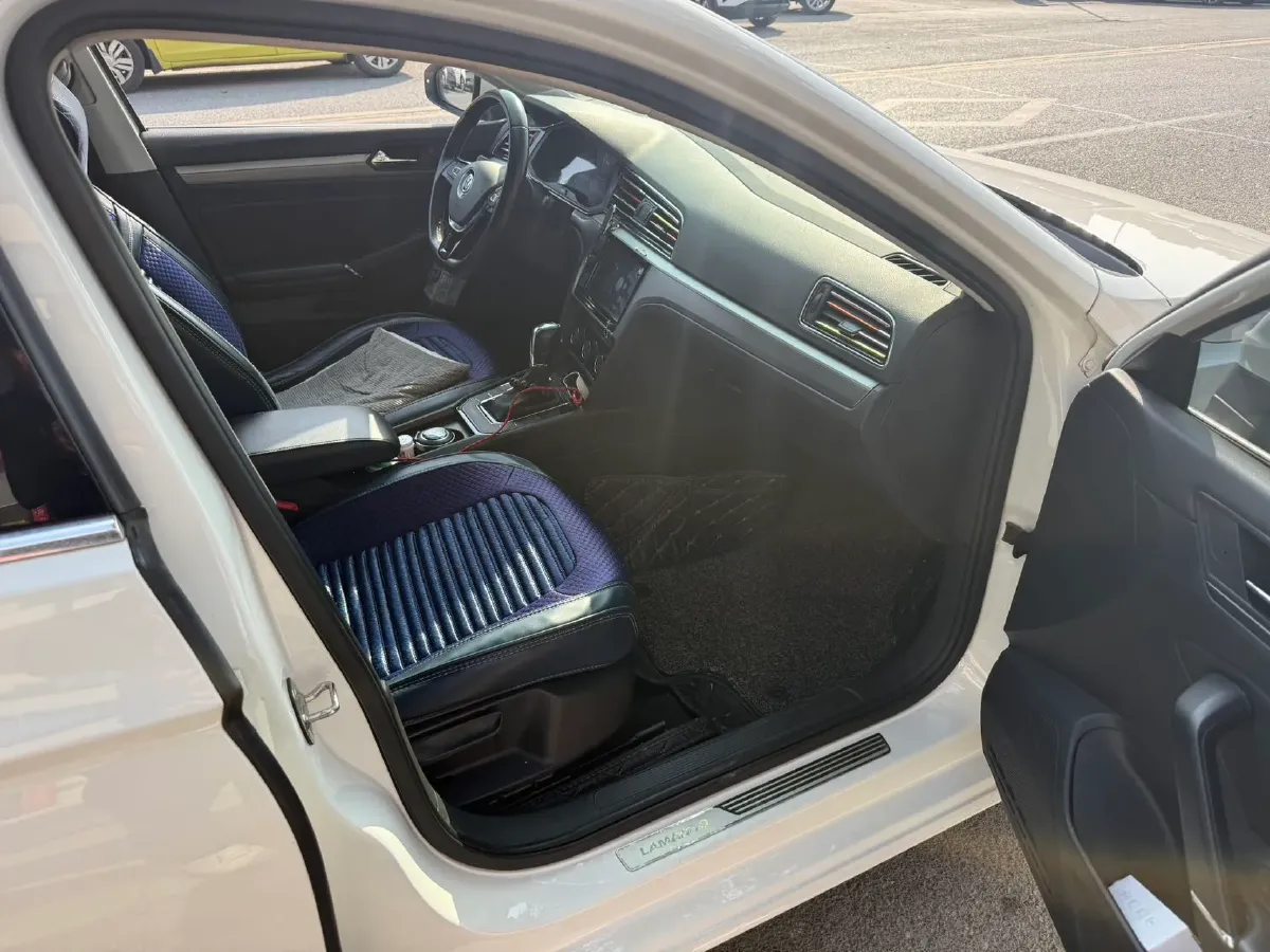 2019 Volkswagen Passat 1.4T 150HP L4 7DCT,autocango,china used car exporter,china ev exporter,chinese used car exporter,chinese used ev exporter