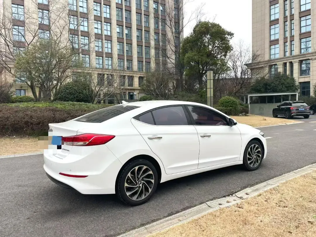 2019 Hyundai Elantra 1.5L 115HP L4 CVT,autocango,china used car exporter,china ev exporter,chinese used car exporter,chinese used ev exporter