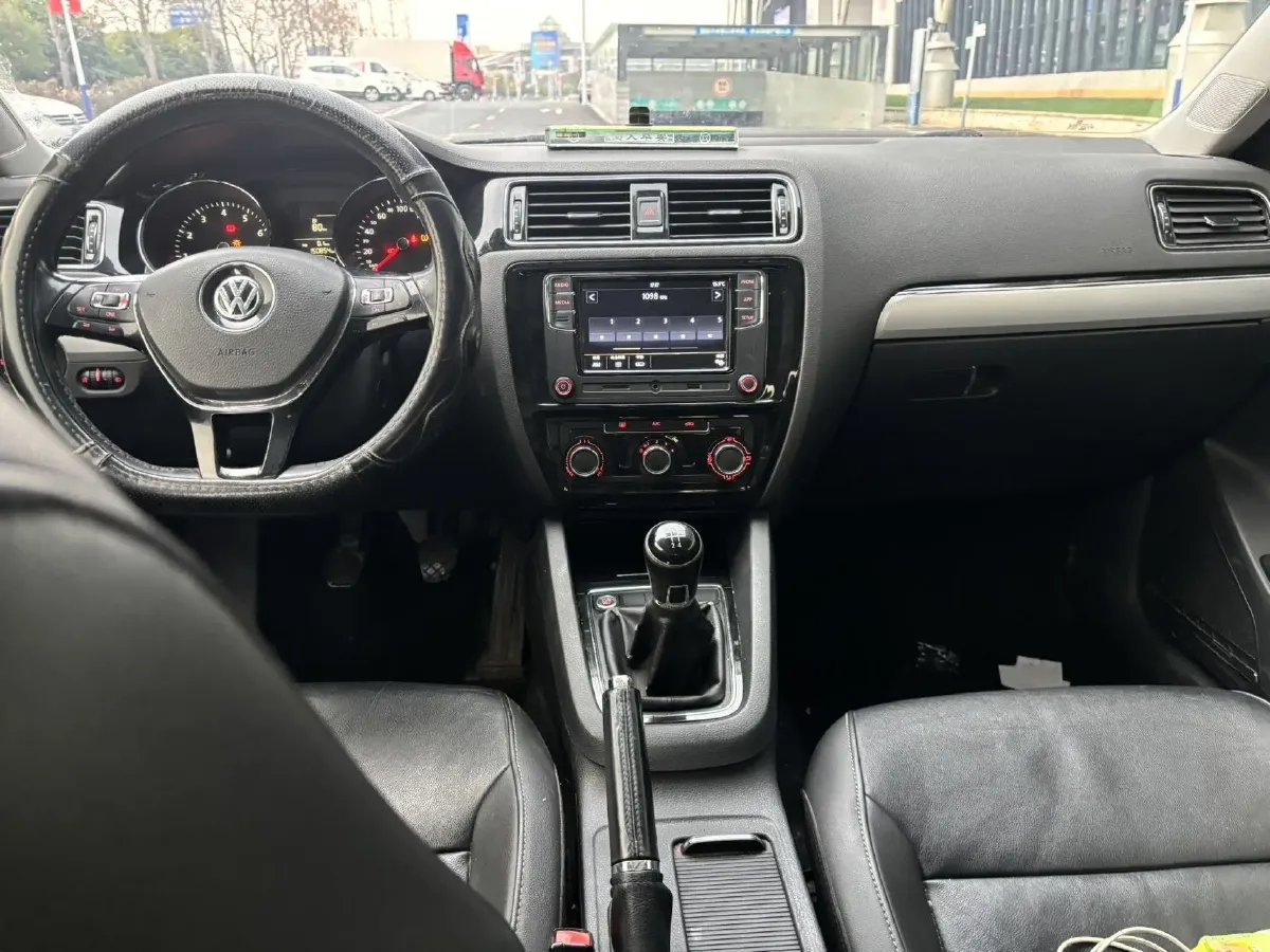 2018 KingLong KaiTe 2.3T 110HP L4 5MT,autocango,china used car exporter,china ev exporter,chinese used car exporter,chinese used ev exporter