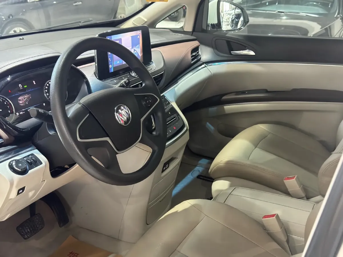 2022 Buick GL8 2.0T 237HP L4 9AT,autocango,china used car exporter,china ev exporter,chinese used car exporter,chinese used ev exporter