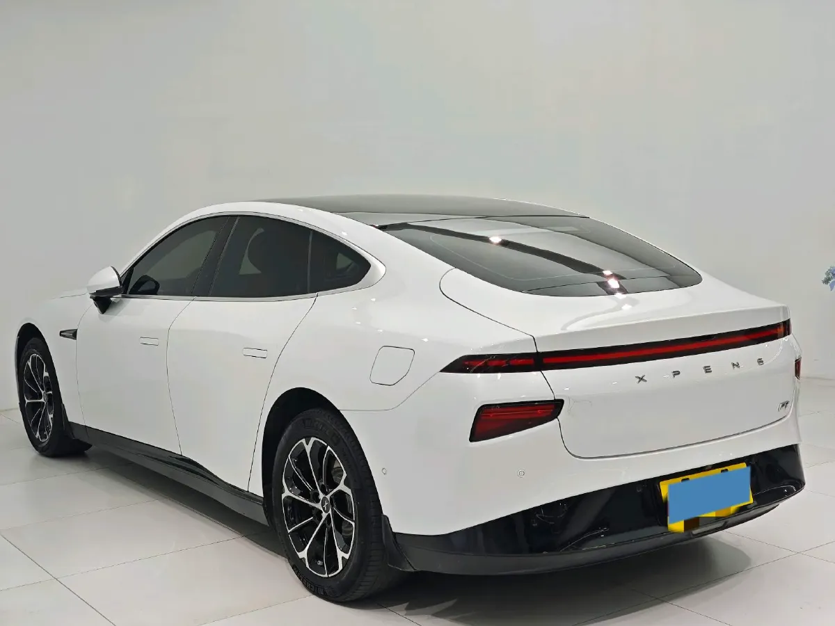 2020 Xpeng P7 BEV 70.8KWH,autocango,china used car exporter,china ev exporter,chinese used car exporter,chinese used ev exporter