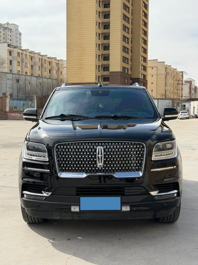 2019 Lincoln Navigator 3.5T 388HP V6 10AT,autocango,china used car exporter,china ev exporter,chinese used car exporter,chinese used ev exporter