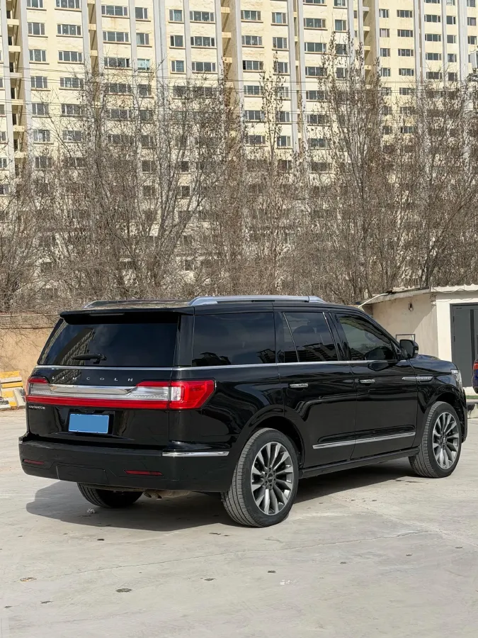 2019 Lincoln Navigator 3.5T 388HP V6 10AT,autocango,china used car exporter,china ev exporter,chinese used car exporter,chinese used ev exporter