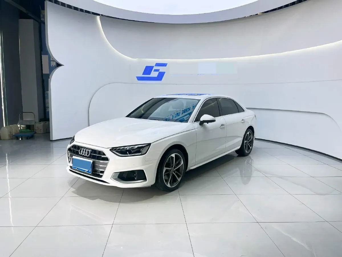 2020 Audi A4L 2.0T 190HP L4 7DCT,autocango,china used car exporter,china ev exporter,chinese used car exporter,chinese used ev exporter