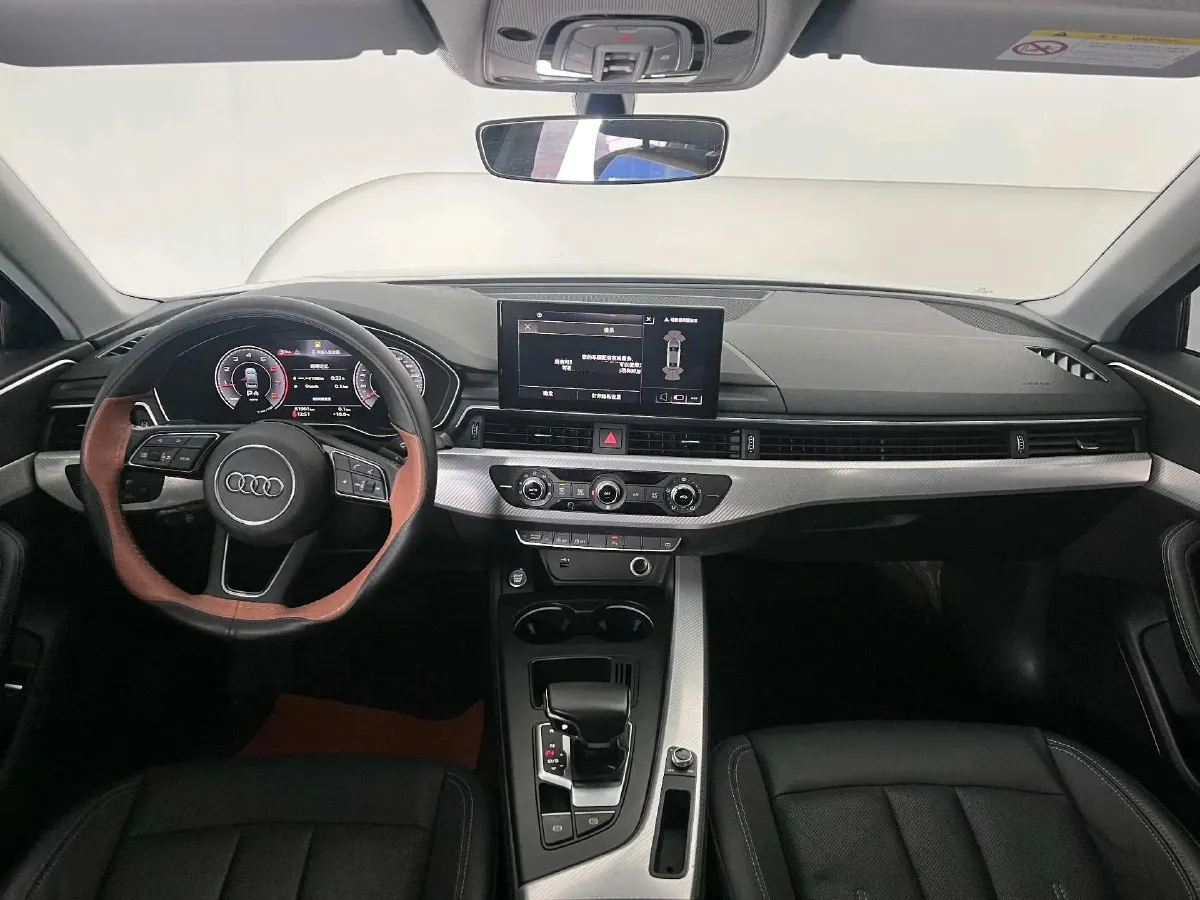 2020 Audi A4L 2.0T 190HP L4 7DCT,autocango,china used car exporter,china ev exporter,chinese used car exporter,chinese used ev exporter