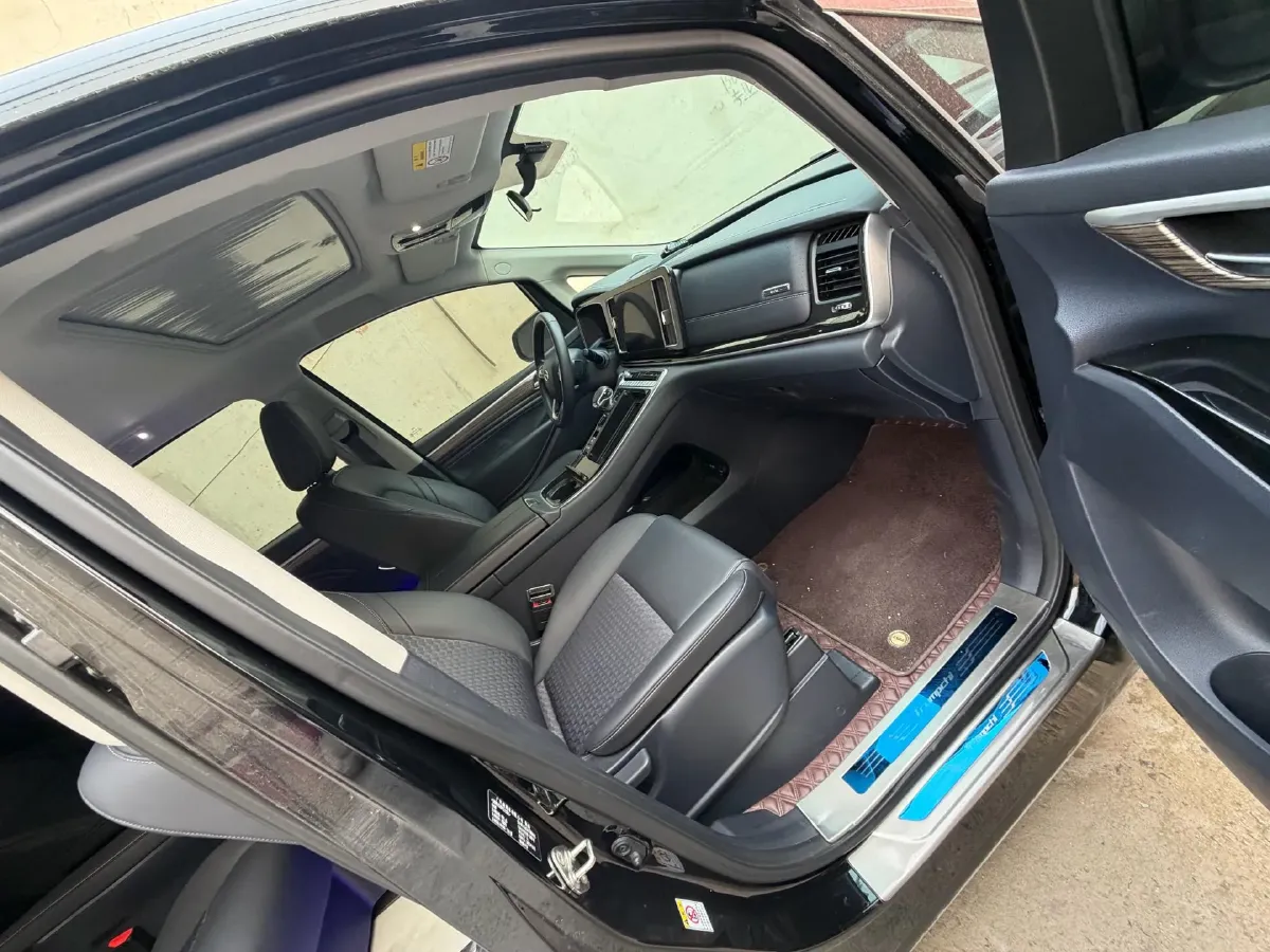 2023 GAC Trumpchi M8 2.0T 252HP L4 8AT,autocango,china used car exporter,china ev exporter,chinese used car exporter,chinese used ev exporter