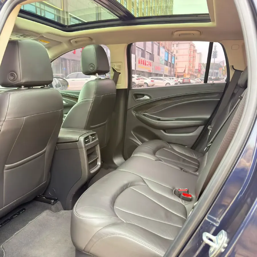 2020 Buick EnvisionPlus 1.5T 169HP L4 7DCT,autocango,china used car exporter,china ev exporter,chinese used car exporter,chinese used ev exporter