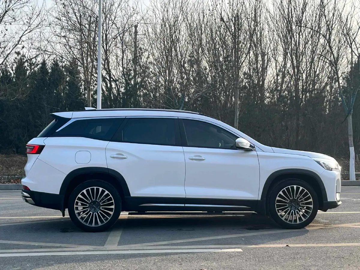 2022 Jetour X90 2.0T 254HP L4 7DCT,autocango,china used car exporter,china ev exporter,chinese used car exporter,chinese used ev exporter