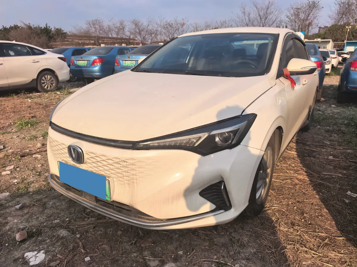 2022 ChangAn Eado BEV 47.78KWH,autocango,china used car exporter,china ev exporter,chinese used car exporter,chinese used ev exporter