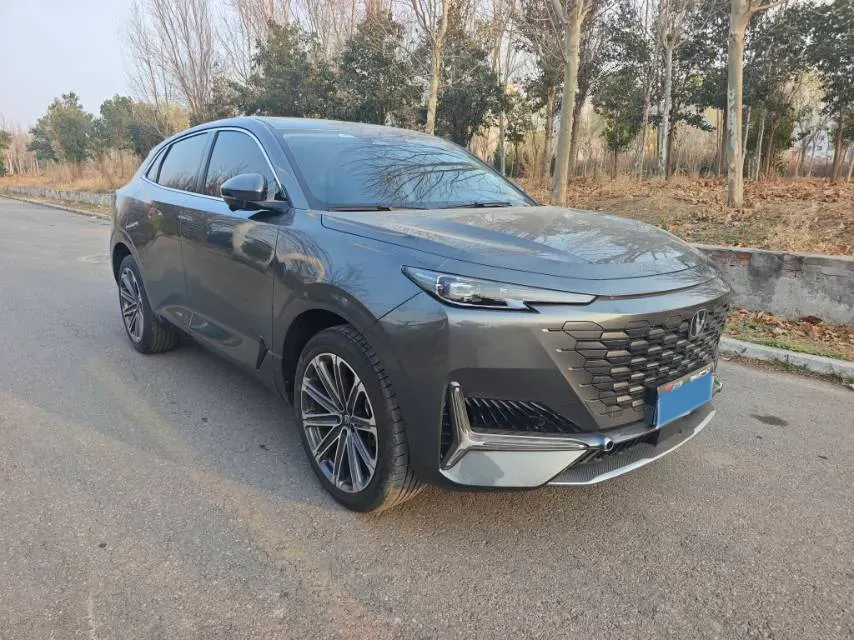 2024 ChangAn UNI-K 2.0T 233HP L4 8AT,autocango,china used car exporter,china ev exporter,chinese used car exporter,chinese used ev exporter