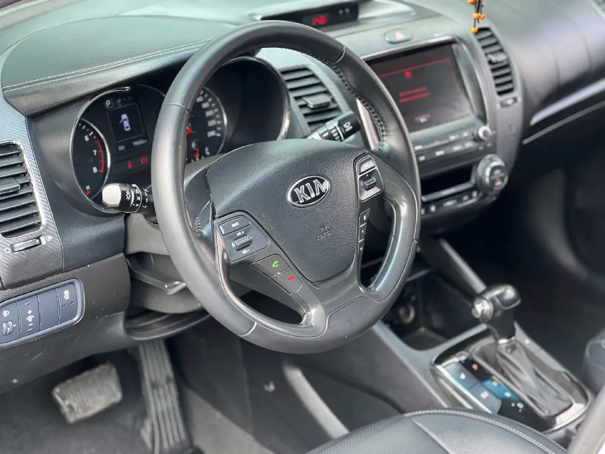 2017 Kia K3 1.6L 128HP L4 6AT,autocango,china used car exporter,china ev exporter,chinese used car exporter,chinese used ev exporter