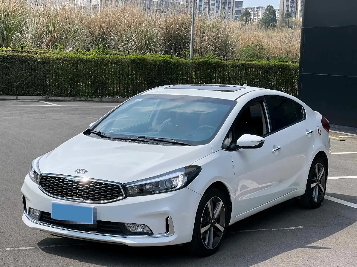 2017 Kia K3 1.6L 128HP L4 6AT,autocango,china used car exporter,china ev exporter,chinese used car exporter,chinese used ev exporter