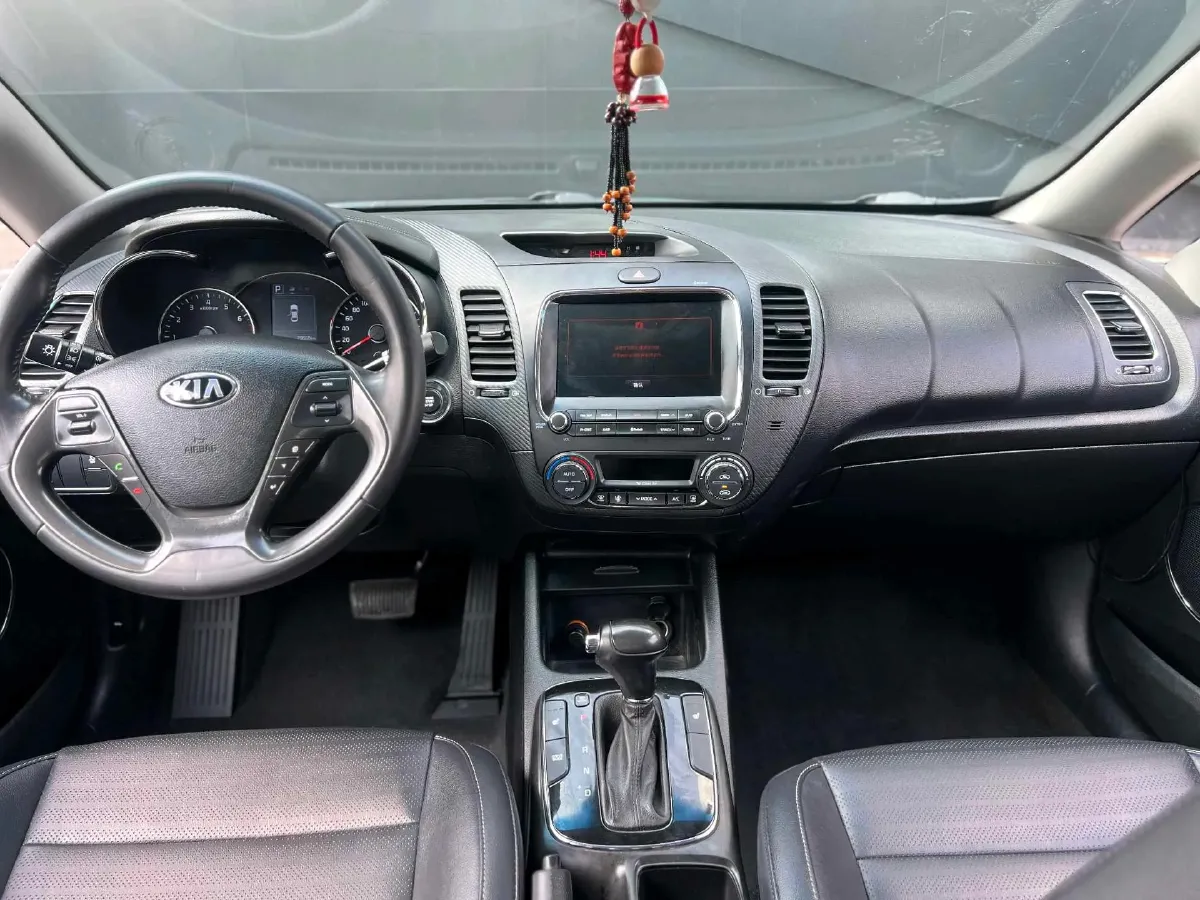 2017 Kia K3 1.6L 128HP L4 6AT,autocango,china used car exporter,china ev exporter,chinese used car exporter,chinese used ev exporter