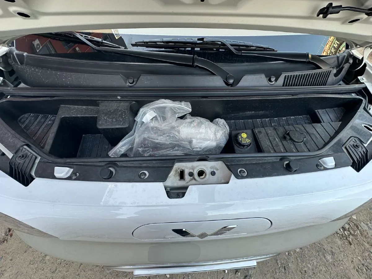 2024 WuLing HongGuang MINI EV BEV 17.3KWH,autocango,china used car exporter,china ev exporter,chinese used car exporter,chinese used ev exporter