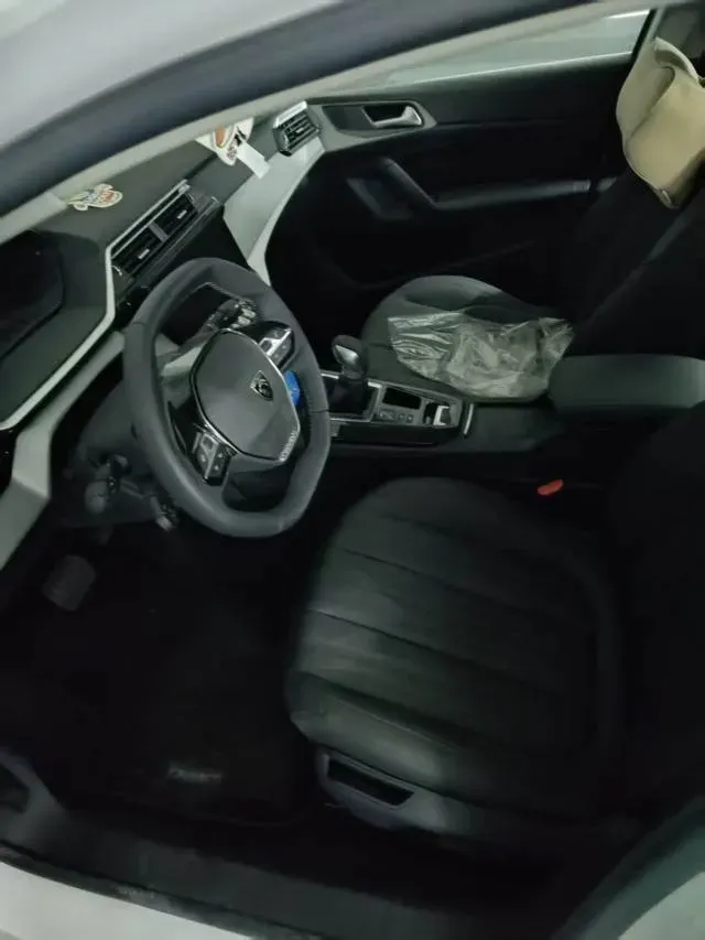 2022 Peugeot 408 1.6T 170HP L4 6AT,autocango,china used car exporter,china ev exporter,chinese used car exporter,chinese used ev exporter