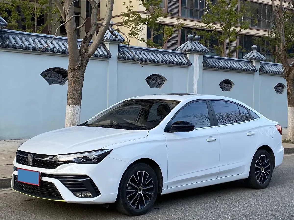 2021 Roewe i5 1.5L 120HP L4 CVT,autocango,china used car exporter,china ev exporter,chinese used car exporter,chinese used ev exporter