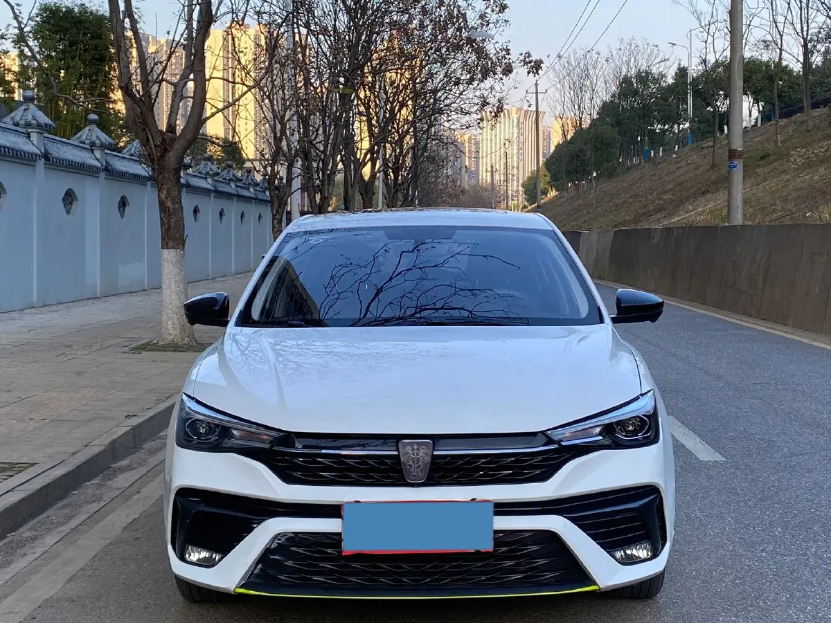 2021 Roewe i5 1.5L 120HP L4 CVT,autocango,china used car exporter,china ev exporter,chinese used car exporter,chinese used ev exporter