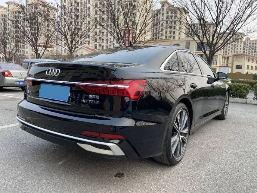 2023 Audi A6L 2.0T 190HP L4 7DCT,autocango,china used car exporter,china ev exporter,chinese used car exporter,chinese used ev exporter